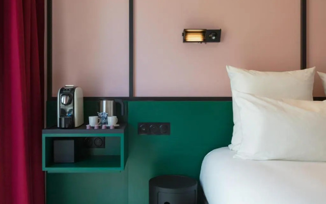 TRIBE Lyon Croix Rousse