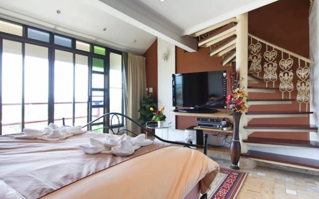 Galare Thong Tower Apartment & Condominium