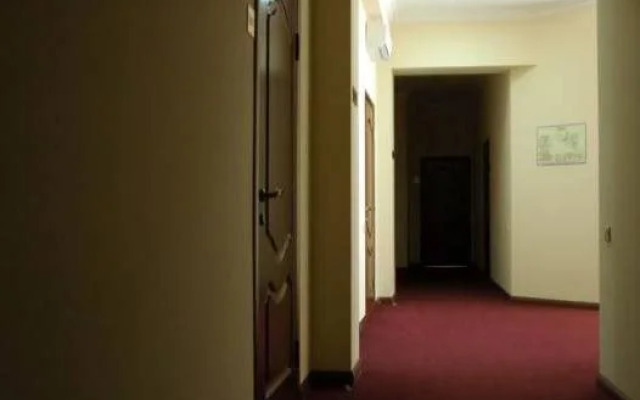 Ле Бристоль