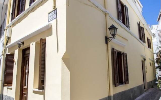 Rodos City House