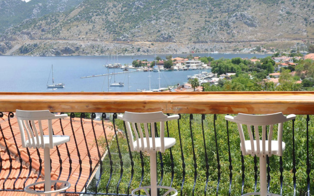 Lacivert Boutique Hotel