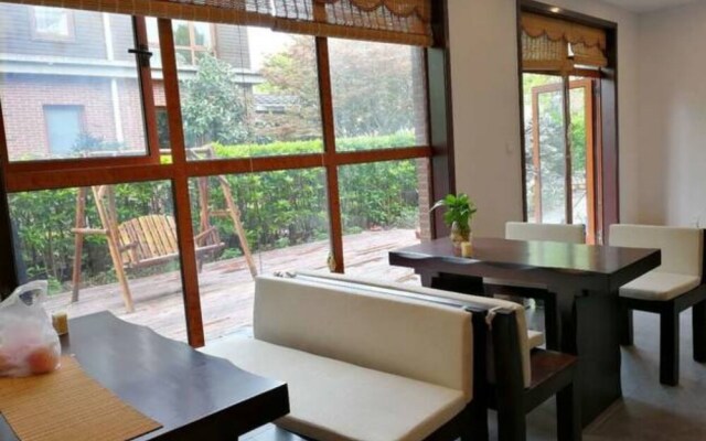 Jixiang Garden Inn