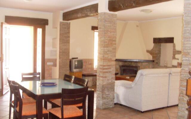 Villa Almendros