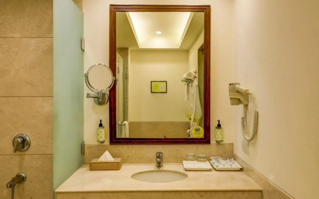 Lemon Tree Hotel, Electronics City - Bengaluru