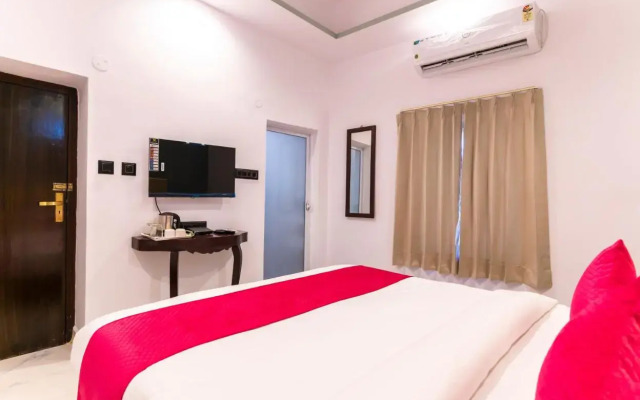 Hotel Lake N Hill View