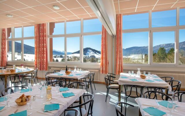 L'ESCANDILLE Village Vacances