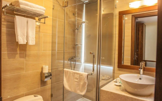 Lenid Hanoi Hotel