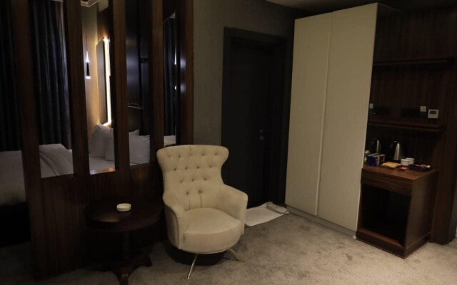 The Capital Heart Hotel