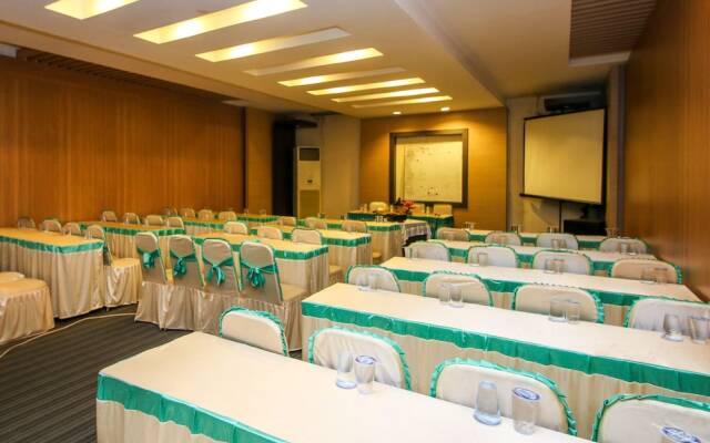 Airy Kendari Barat Diponegoro 75