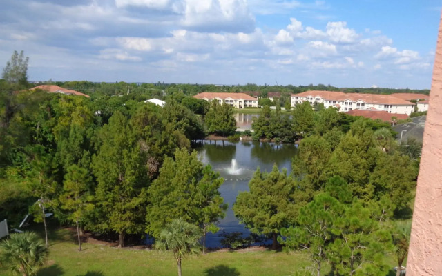 Allure Suites
