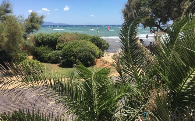 Athens windsurfing, Artemida Loutsa, Seaside Apartment