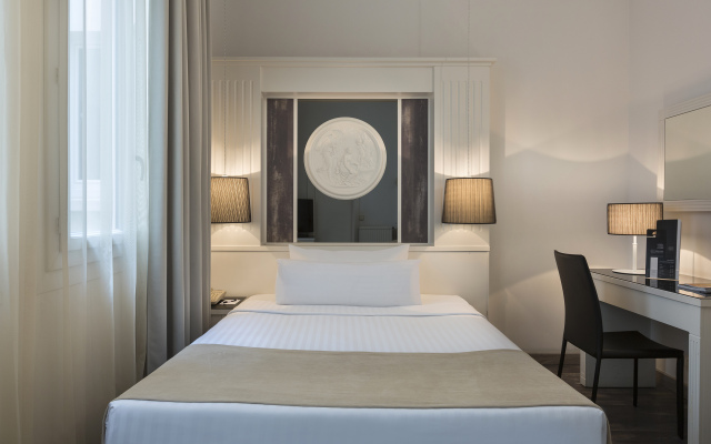 Hotel Paris Opera Affiliated by Meliá