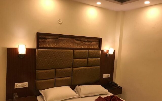 ADB Rooms Gaurav Guest House