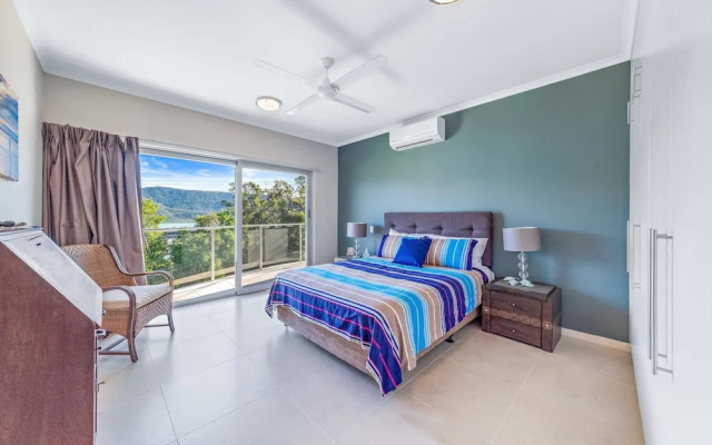Panoramic Island Views