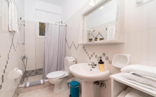 Blue Houses Apartments