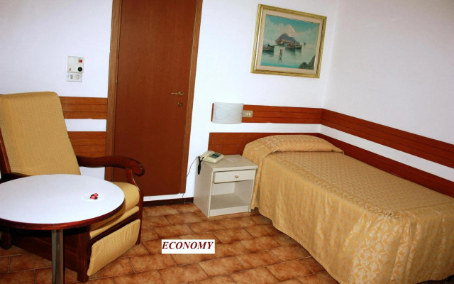 Piccolo Hotel