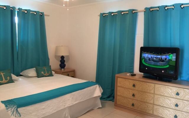 Cute beach apartment
