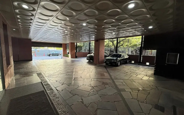 Cleopatra Hotel