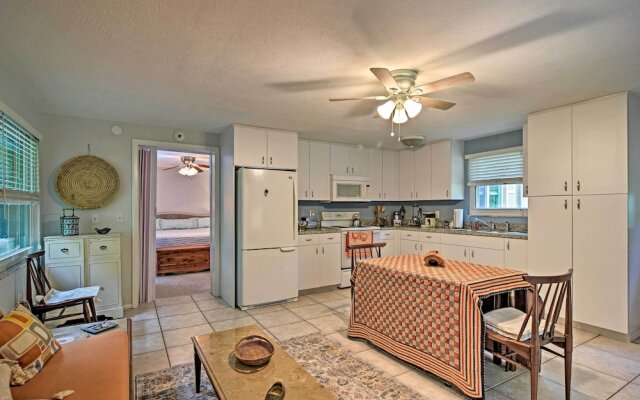 Classic Sarasota Home < 4 Mi to Public Beach