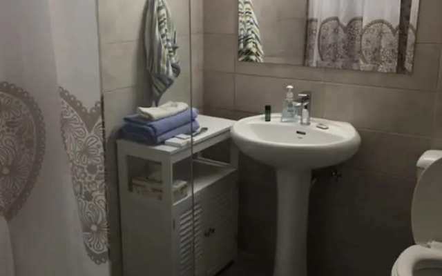 Villa Delphia One Bedroom Traditional House