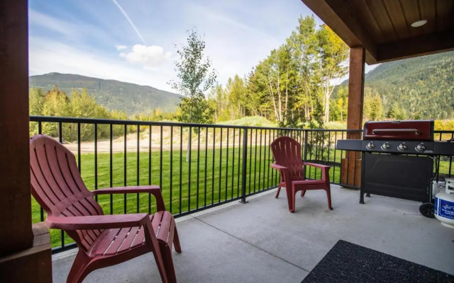 Granite Ridge Condo by Revelstoke Vacations