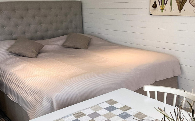 4 Person Holiday Home in Tvaaker