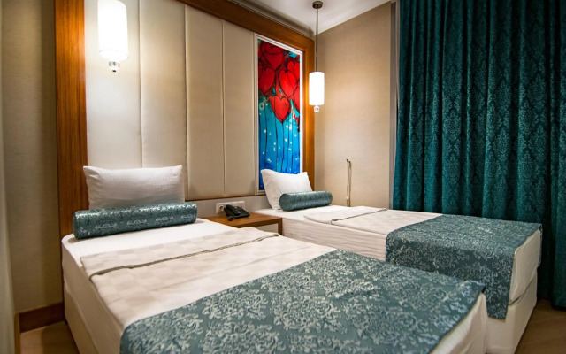Exelans Hotel