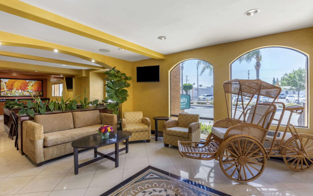 Quality Inn & Suites Westminster Seal Beach