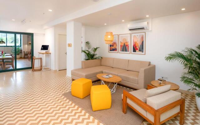 Bloom Hotel - Brookefield