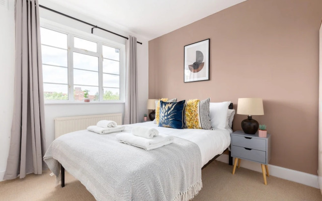 The Chiswick Collection