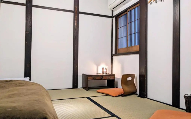 Guesthouse Itoya Kyoto – Guest Rooms – Kyoto