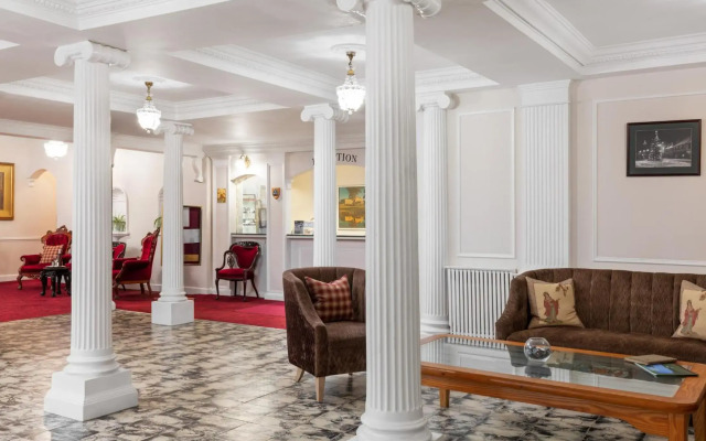 North West Castle Hotel