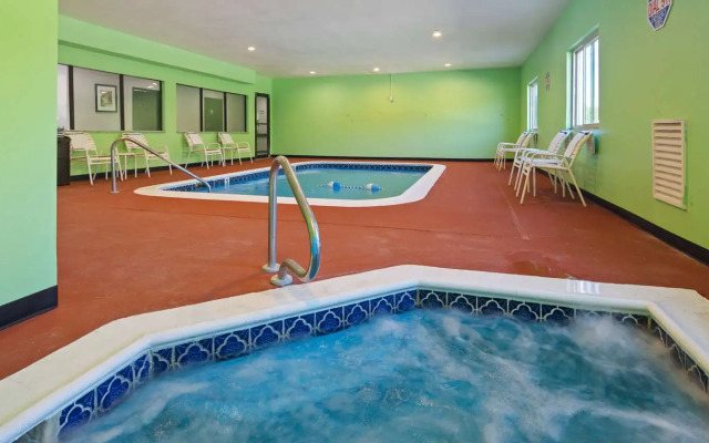 SureStay Hotel by Best Western Orange