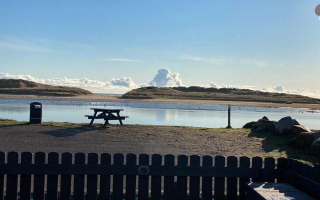 Beachfront Lodge, Lossiemouth Bay