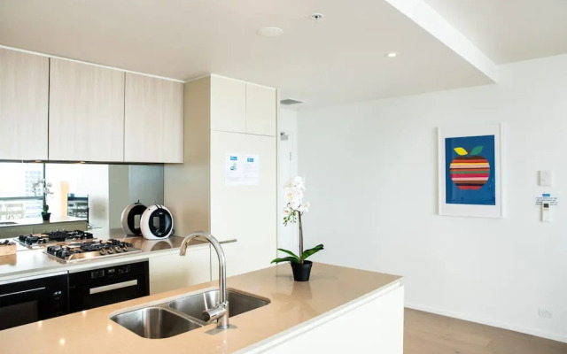 Melbourne Private Apartments - Collins Street Waterfront, Docklands