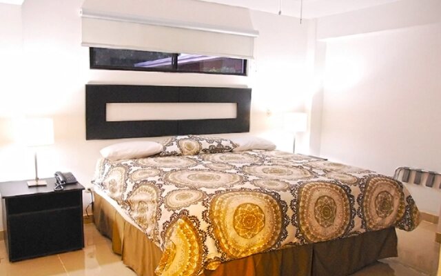 Hotel Brandt Ejecutivo Colonial Los Robles
