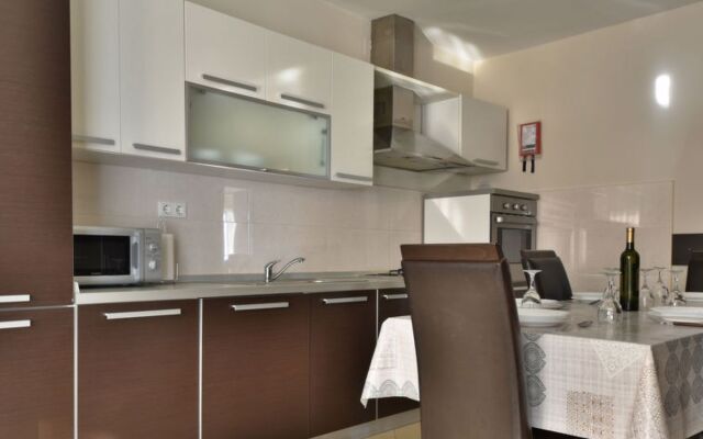 House Relax Maslenica
