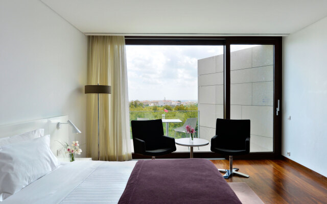 Pousada Palácio de Estói - Small Luxury Hotels