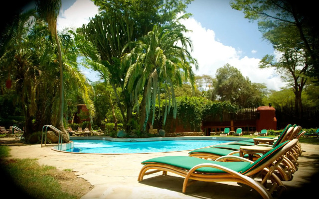 Amboseli Serena Safari Lodge
