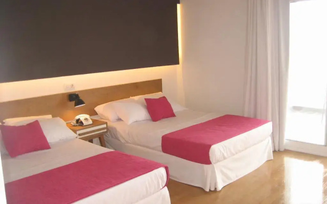 Hotel Brisamar Suites