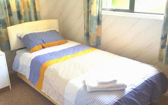 Family Home on Paku - Tairua, Coromandel Peninsular – Guest Rooms – Tairua