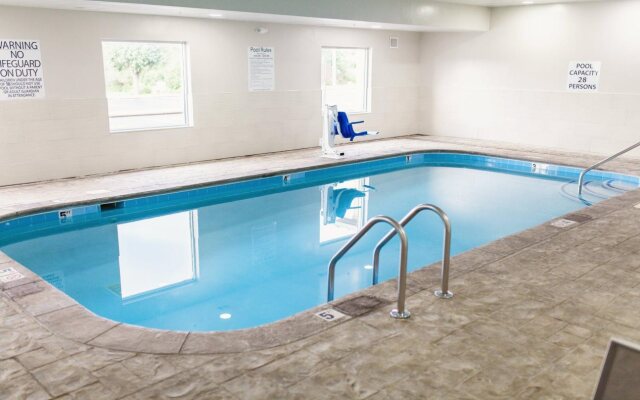 Holiday Inn Express & Suites Sweetwater by IHG