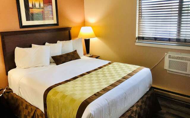 Ramada by Wyndham Spokane Valley