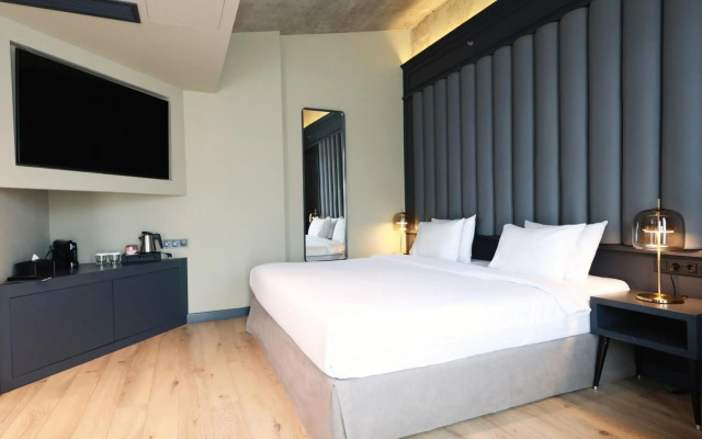 Sandali Metekhi Boutique Hotel