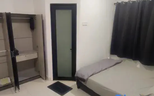 Newly renovated 3 bedroom unit near Kepong MRT station