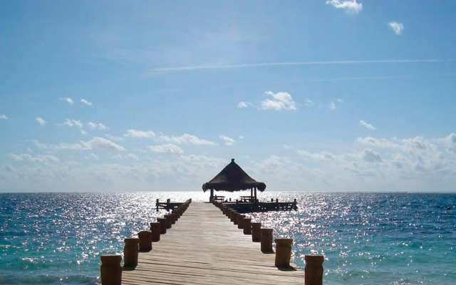 Desire Riviera Maya Pearl Resort, Couples Only - Adults Only All Inclusive