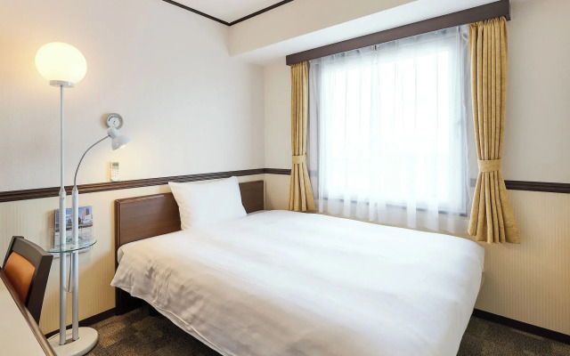 Toyoko Inn Kenkyu-gakuen Ekimae