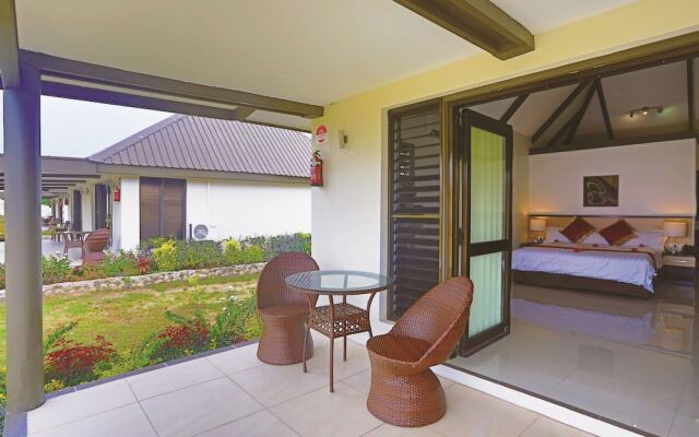 Landers Bay Resort  Spa Fiji