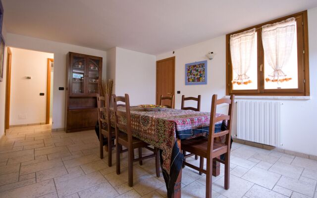Follonica Apartments
