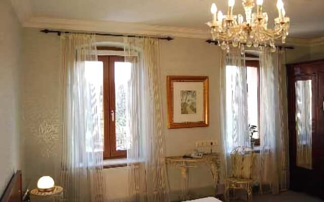 Hotel Figo
